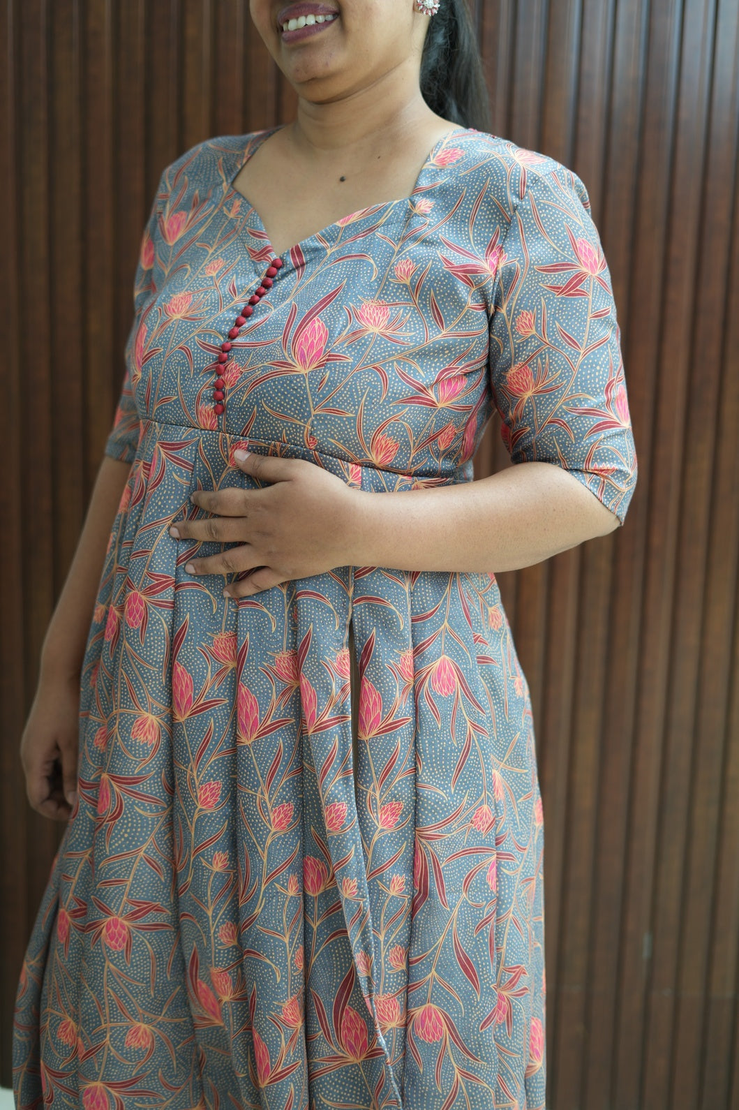 Grey Peach Bloom Fusion Side Slit Kurti